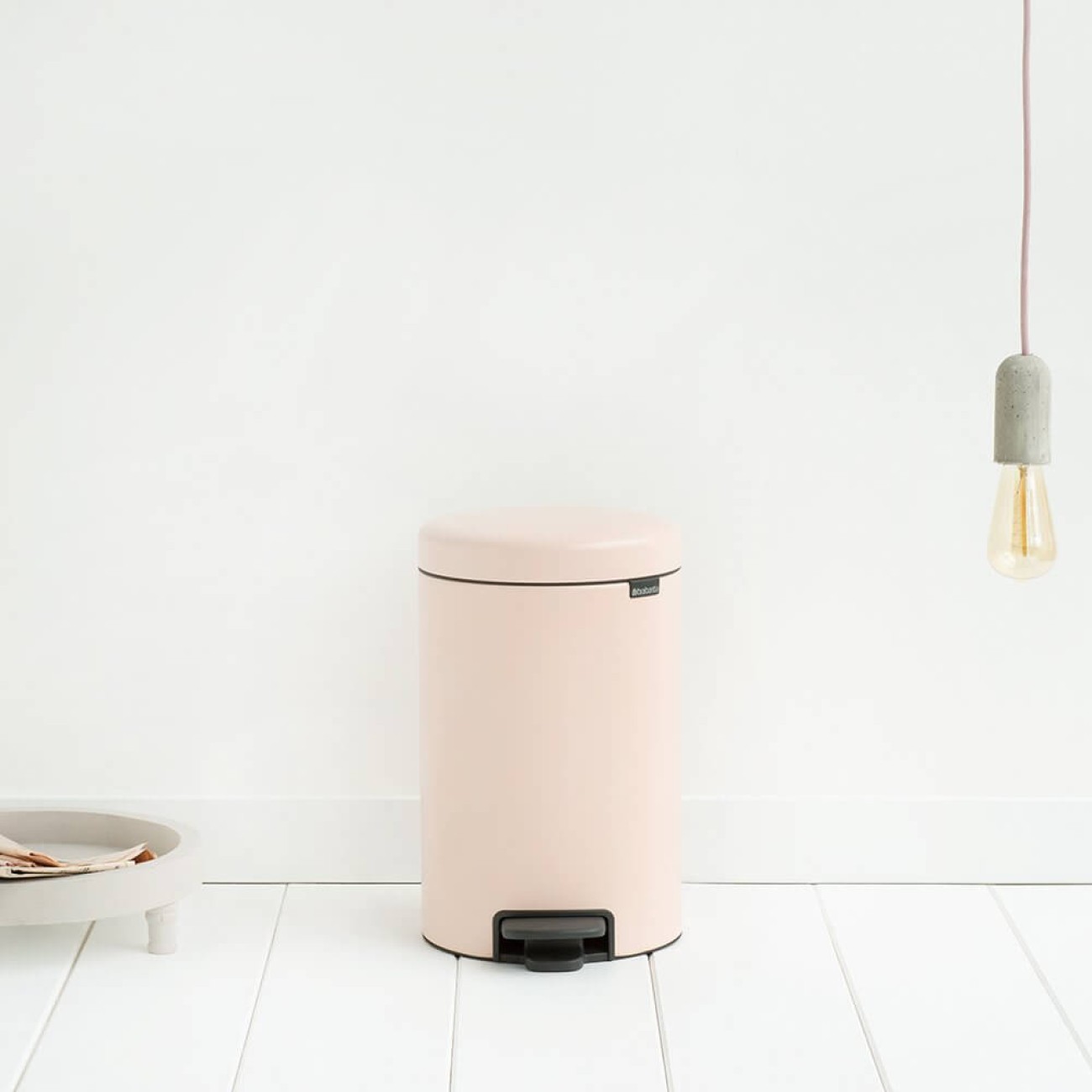 Brabantia Κάδος πεντάλ soft closing, plastic bucket clay pink 12 lt σειρά New Icon